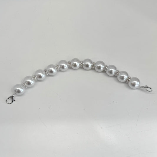 Charming Beads Pearl Strap