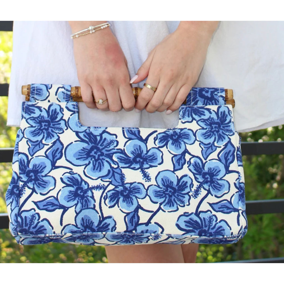 The Bamboo Clutch - Hibiscus Blue